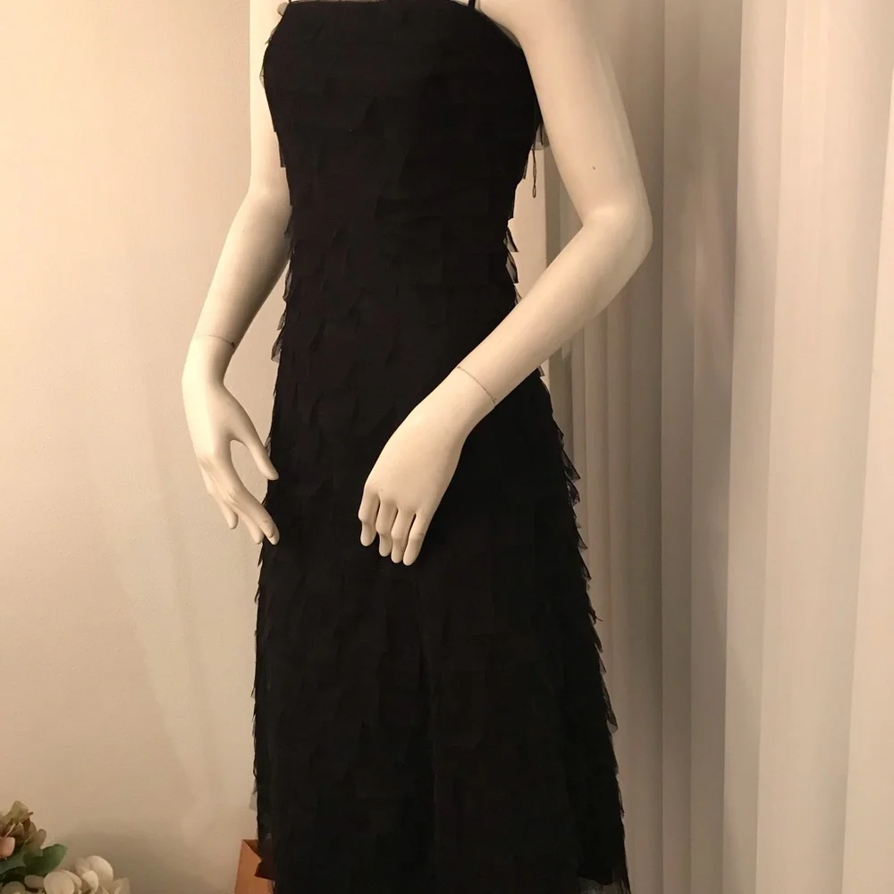 BCBG Maxazria black tulle layered Designer Dress - Picture 4 of 15
